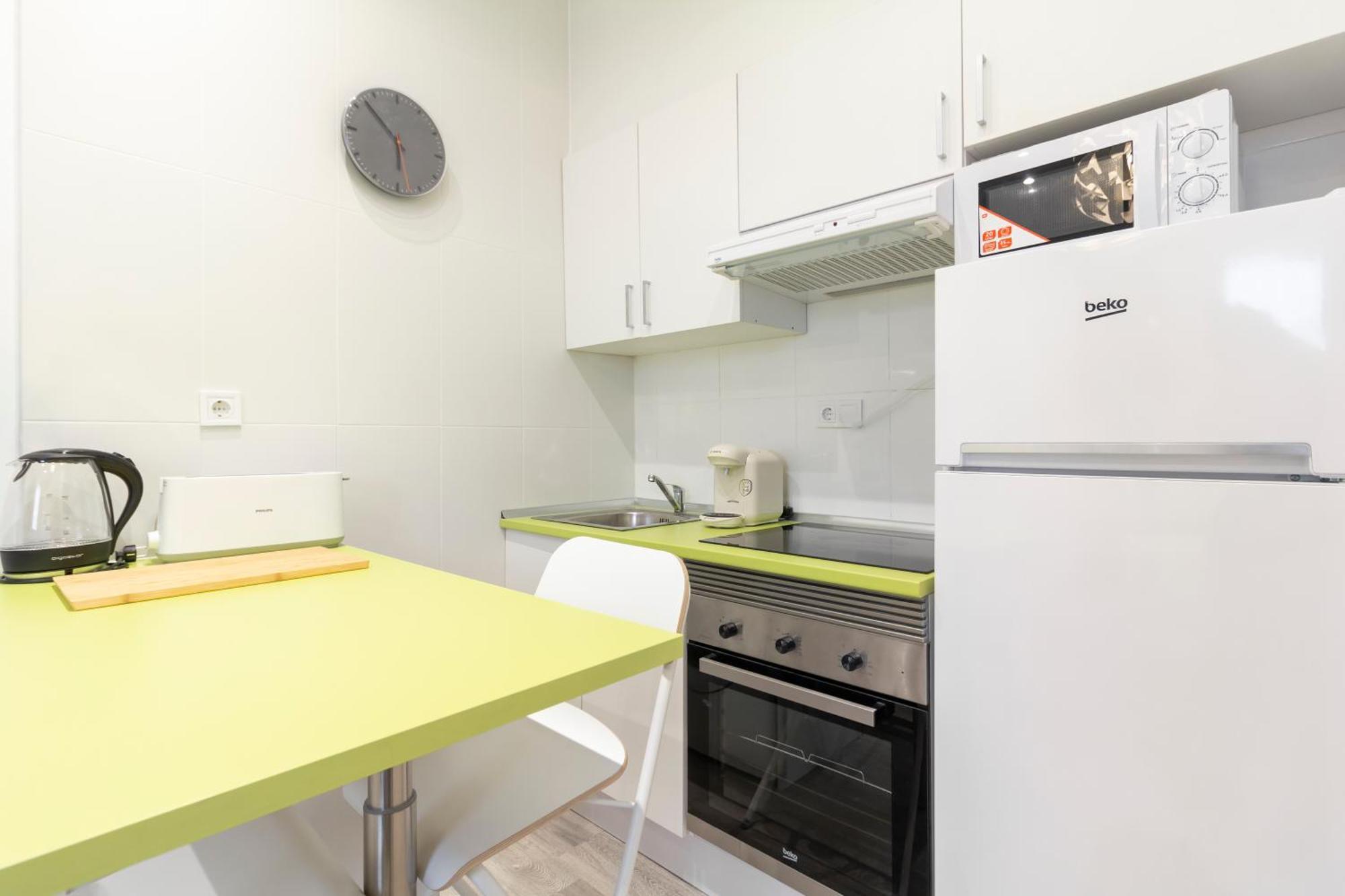 Ronda De Valencia Apartamento Madryt Zewnętrze zdjęcie