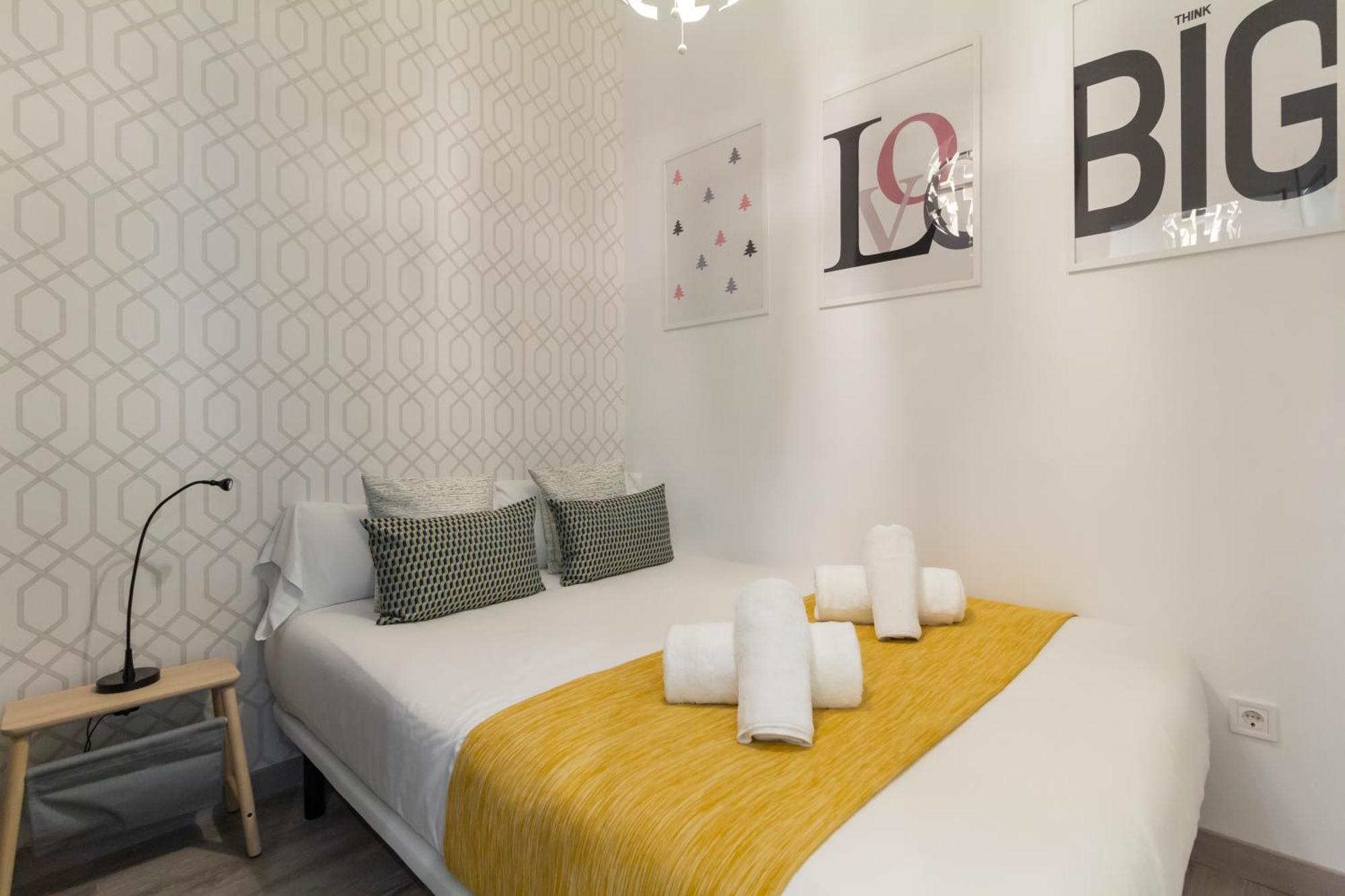 Ronda De Valencia Apartamento Madryt Zewnętrze zdjęcie